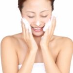 美白に効果のある洗顔方法